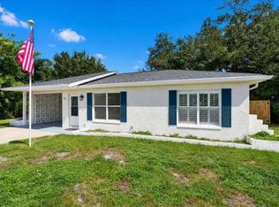 879 E Seminole Dr, Venice, FL 34293