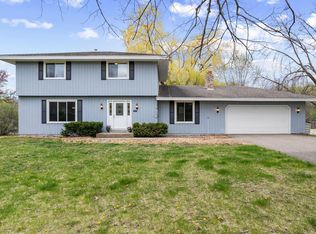 2755 Olive Ln N, Plymouth, MN 55447