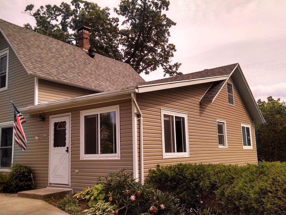 1st image of 20311 W Gale Ave