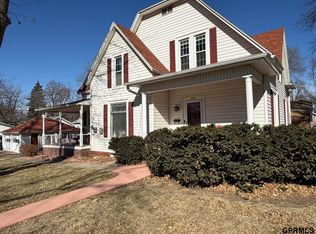 905 E 9th St, Crete, NE 68333
