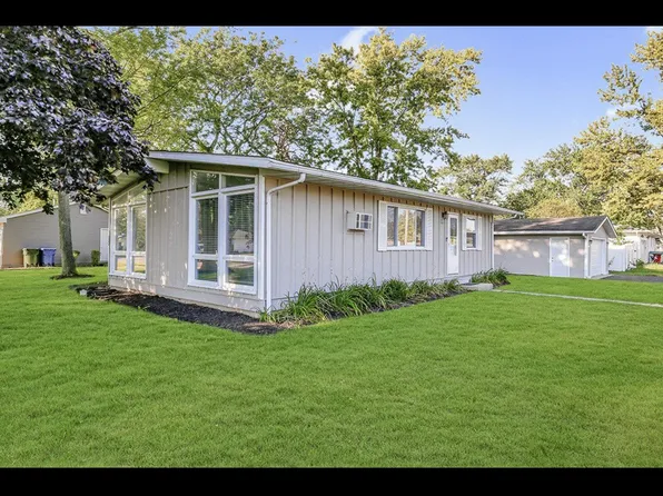 317 Wabasso Pl, Minooka, IL 60447
