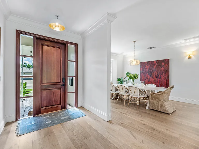 1022 Walnut Ter — Photo 6
