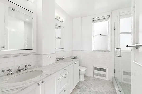 Rented by Compass | media 13