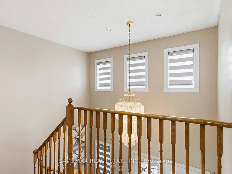 18 Salonica Rd #UPPER — Photo 13