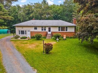 1247 Taborton Rd, Sand Lake, NY 12153