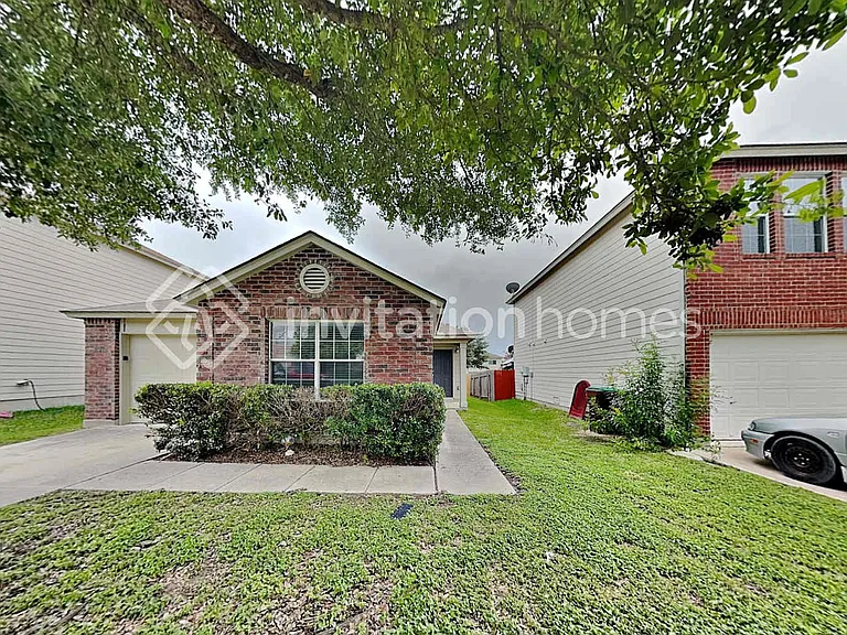 11210 Ranger Cavern — Photo 1