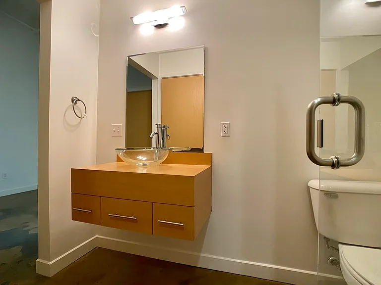Central Park Lofts — Photo 26
