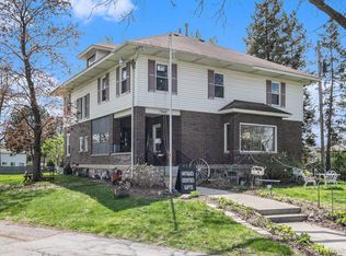 2040 E Maple Ave, Flint, MI 48507