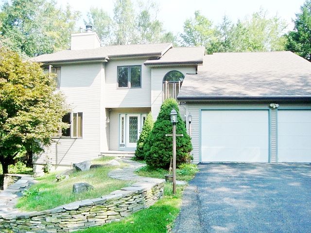 405 Brook Hill Vestal