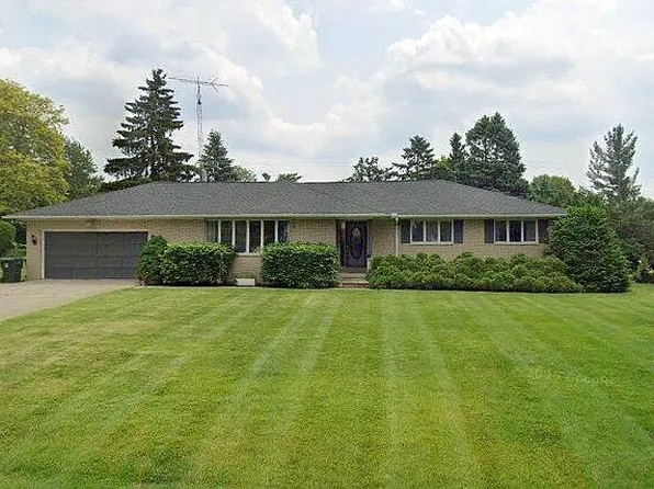 3547 Bald Mountain Rd, Lake Orion, MI 48360