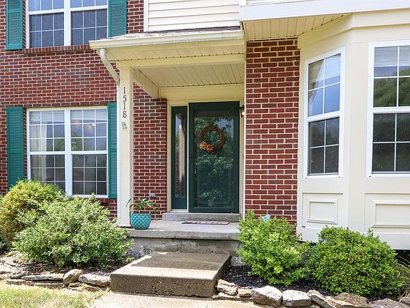 2nd image of 1518 Barrington Ct