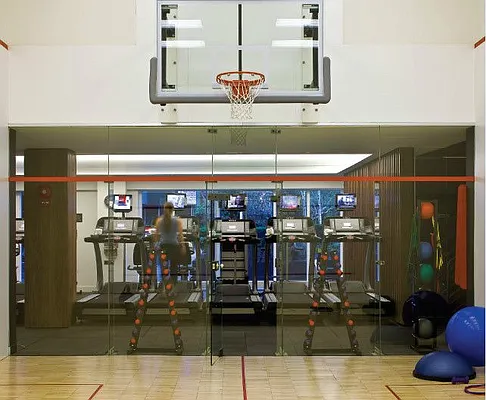 Rented by Keller Williams NYC | media 54