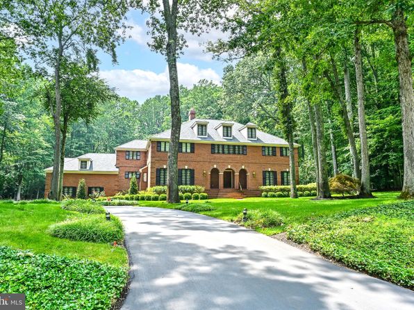 2030 Huntwood Dr, Gambrills, MD 21054