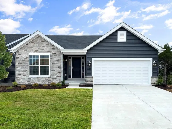 180 Liberty Valley Dr, Foristell, MO 63348