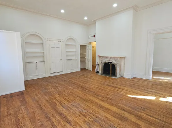 20 West Franklin st