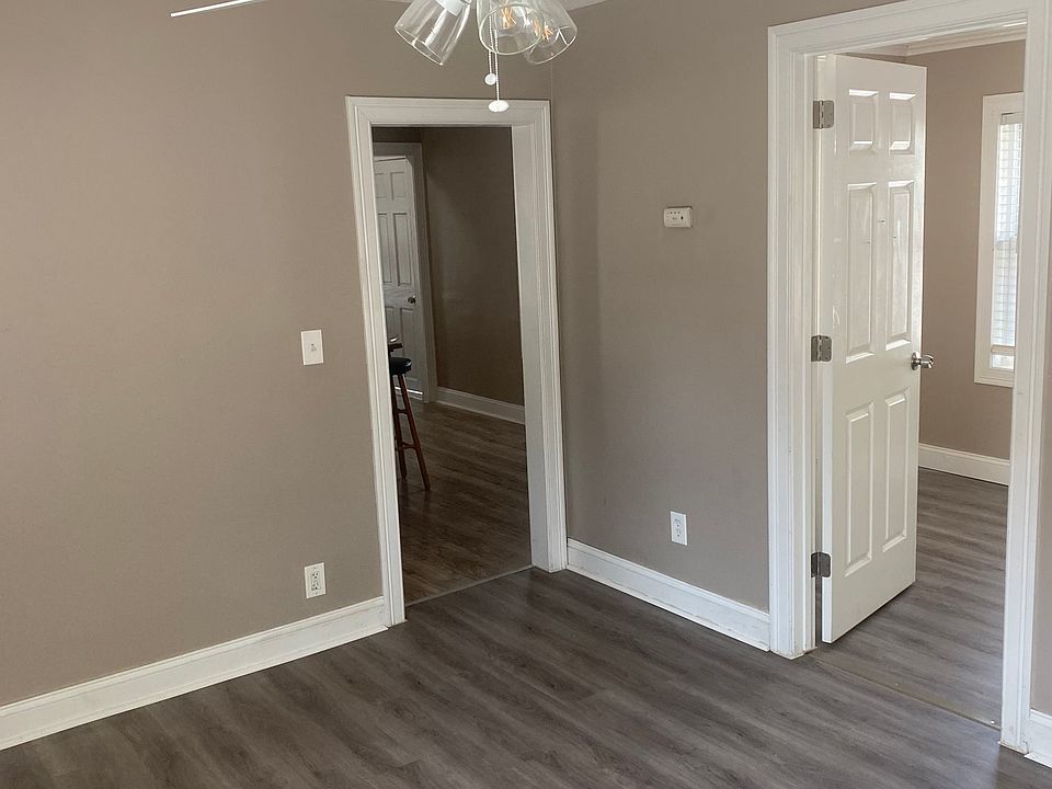 30 Jefferson St Westfield MA Zillow