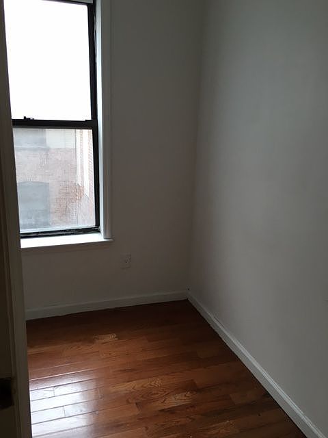 2nd image of 376 Broome St #25TOP