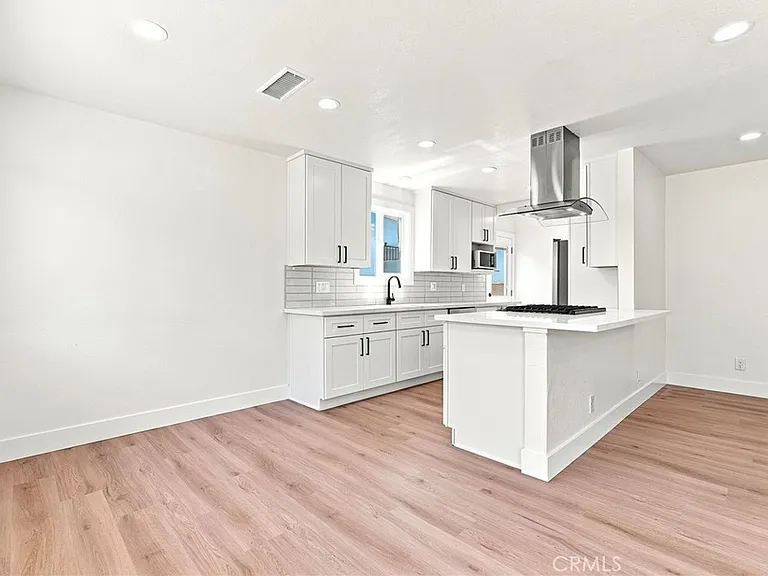 17045 Salais St — Photo 11