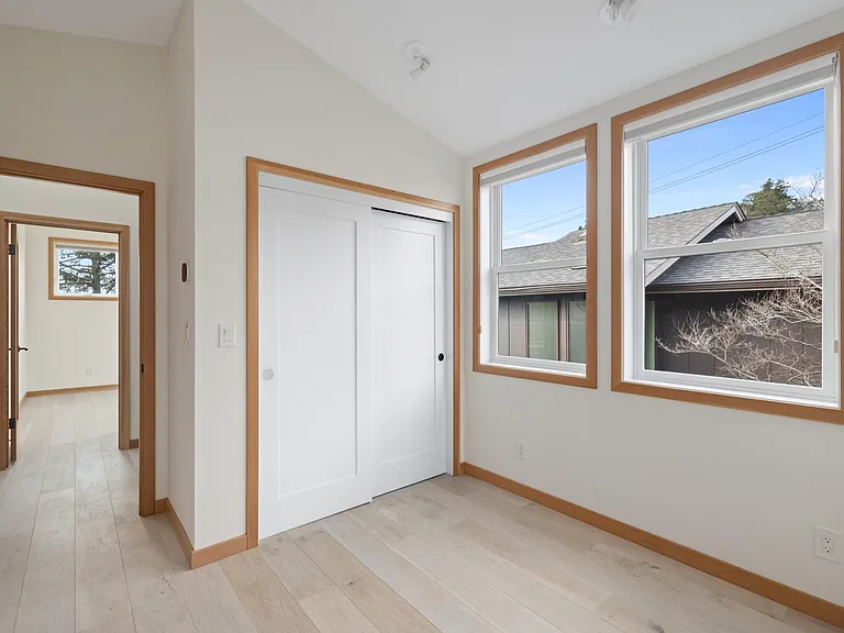Rear junior bedroom, closet view