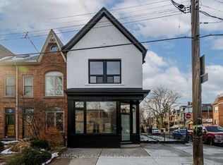 858 Palmerston Ave #B, Toronto, ON M6G 2S1