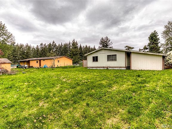 2nd image of 8416 166th Street Ct E