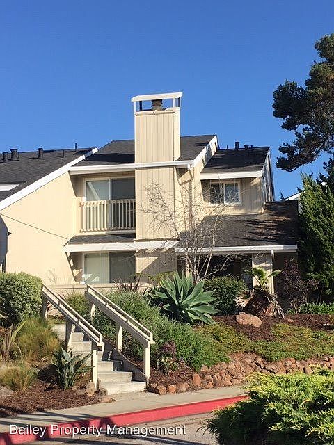 1st image of 1299 Clubhouse Dr