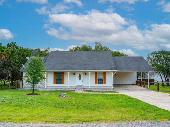 1140 Blueridge Dr, Canyon Lake, TX 78133