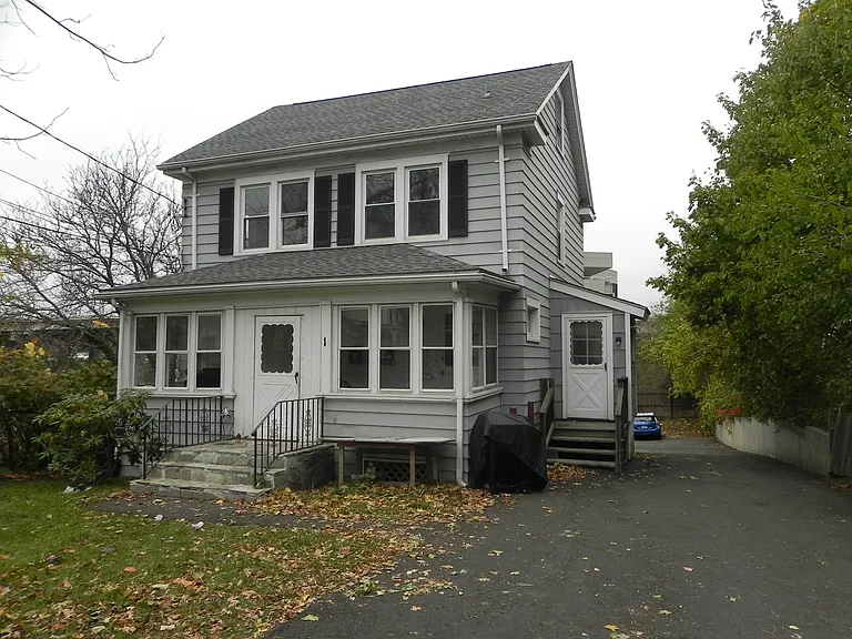 1 Saint John St #2 — Photo 2