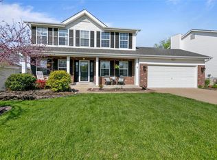 104 Redding Ct, Saint Peters, MO 63376