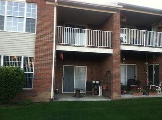 1970 Flagstone Cir, Rochester, MI 48307