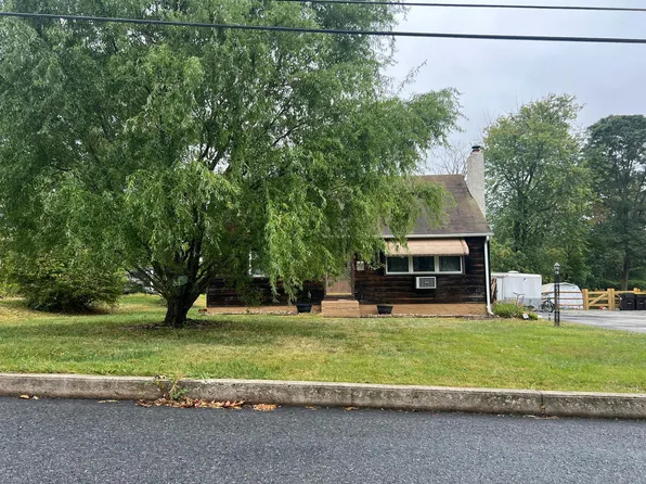 111 Sunset Ave, Phoenixville, PA 19460
