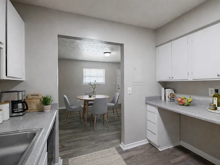 Premier Club Living Apartments in Union City, GA | Spacious Pet-Friendly Apartments Near I-85 — Photo 46