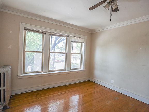 5th image of 4919 N Damen Ave APT 3E