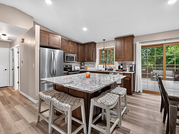 3rd image of 4340 57th St NW