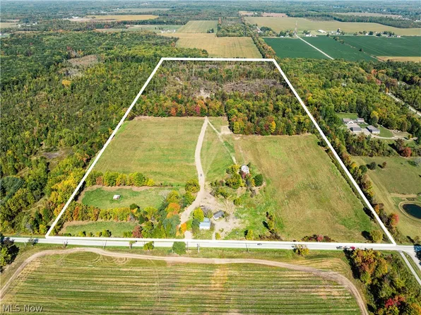 2731 Dodgeville Rd, Rome, OH 44085
