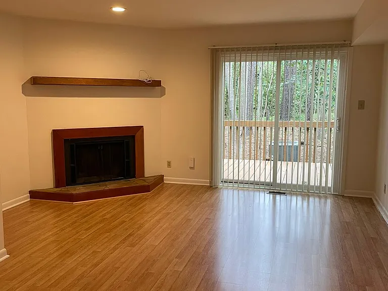 128 Beechwood Dr — Photo 6