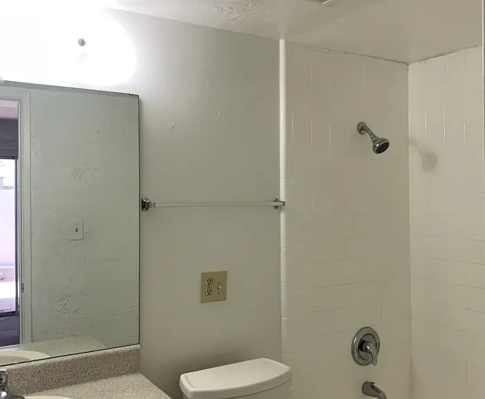 3230 E Pinchot Ave #12 — Photo 9
