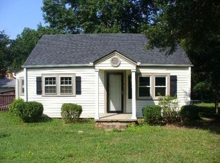 820 Boiling Springs Rd, Greer, SC 29650