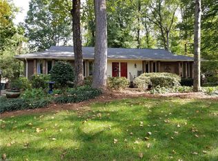 702 Cardigan Ct, Greensboro, NC 27410