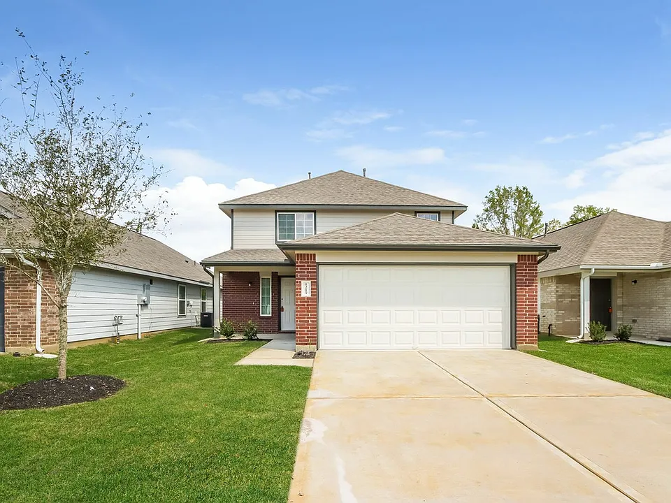 1217 Narrow Heights Dr