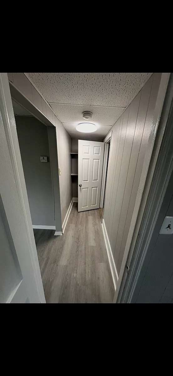 Building Photo - 16 Lanning St #2