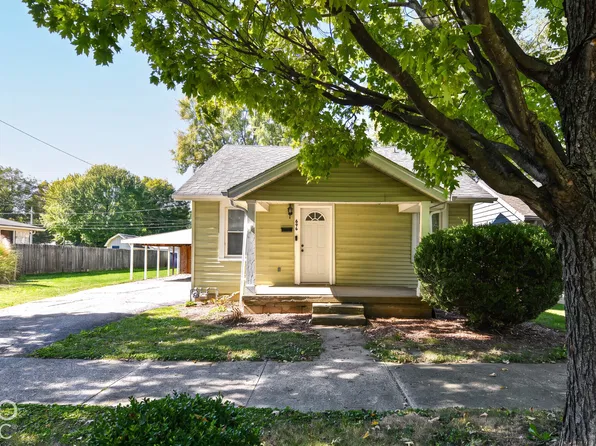896 Young St, Franklin, IN 46131