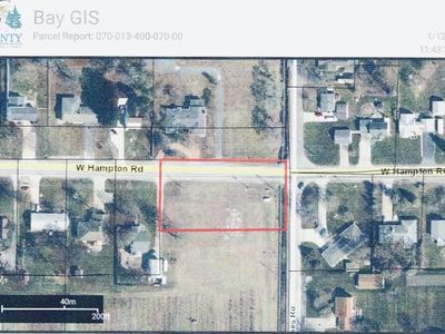 W Hampton Rd, Essexville, MI, 48732
