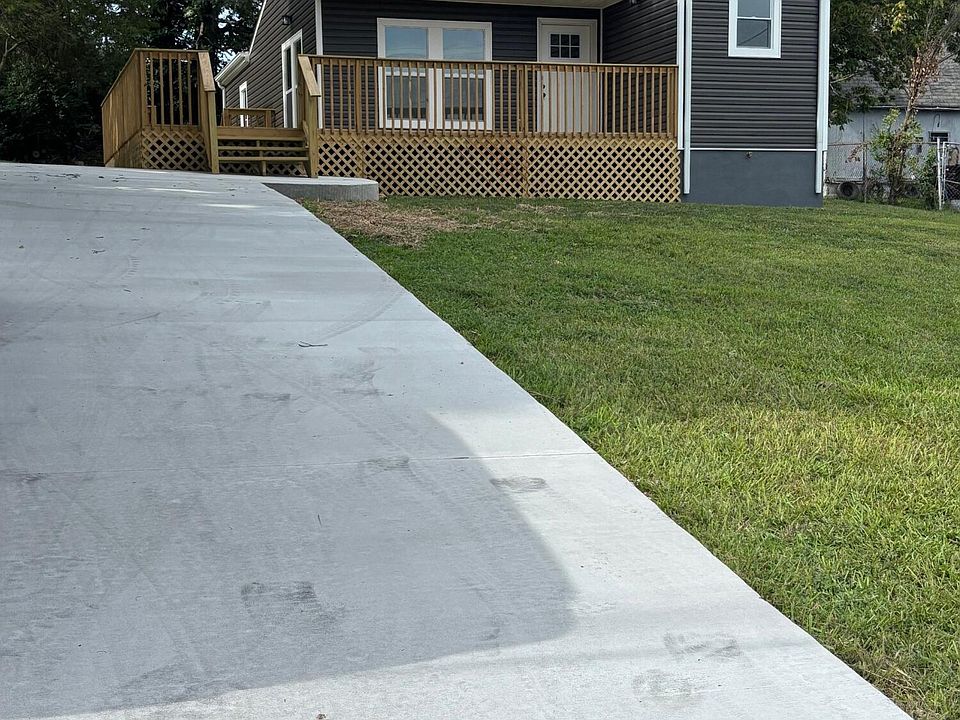 1st image of 1441 Willow St