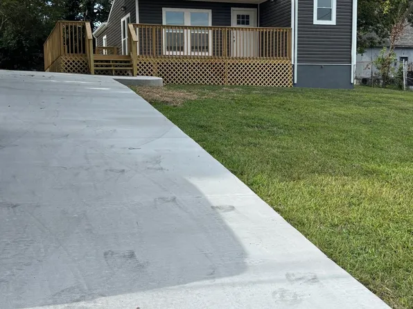 1441 Willow St, Morristown, TN 37814