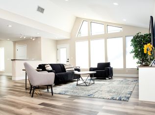 1401 E Cholla St, Phoenix, AZ 85020