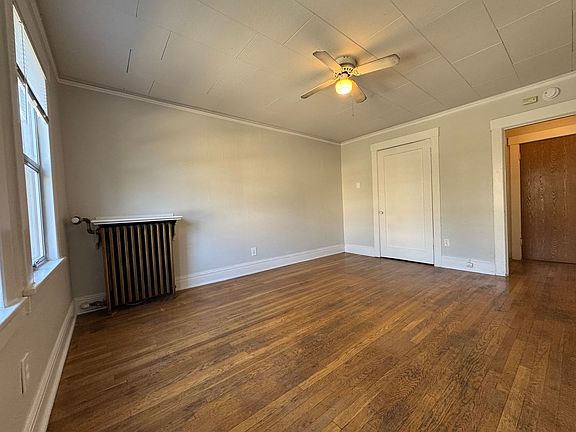 4th image of 1305 E Denny Way APT 102