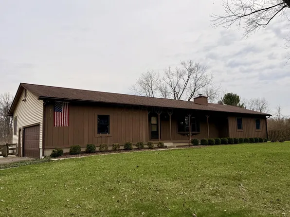 7576 Lee Rd, Westerville, OH 43081