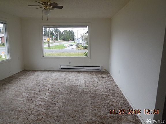 4th image of 421 E Elizabeth Ave