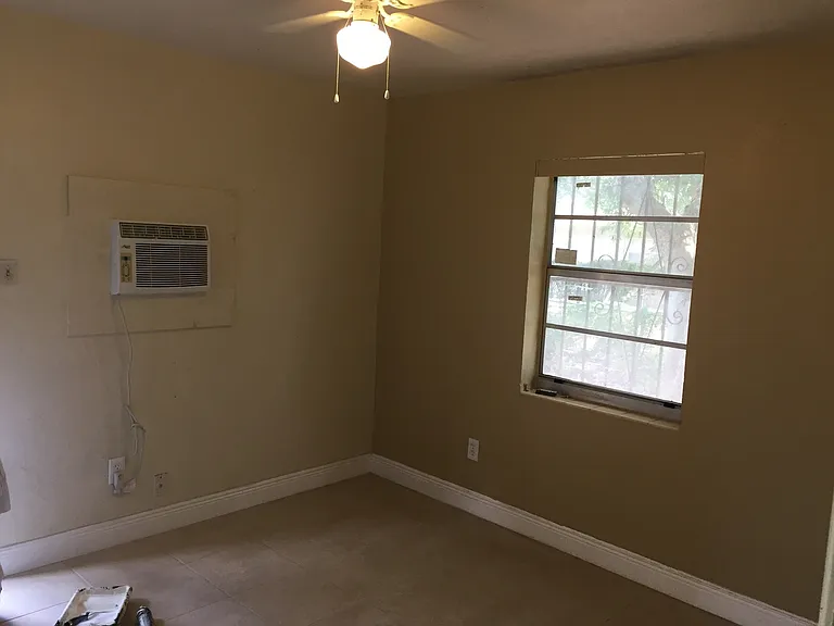 806 NW 15th Ave — Photo 19